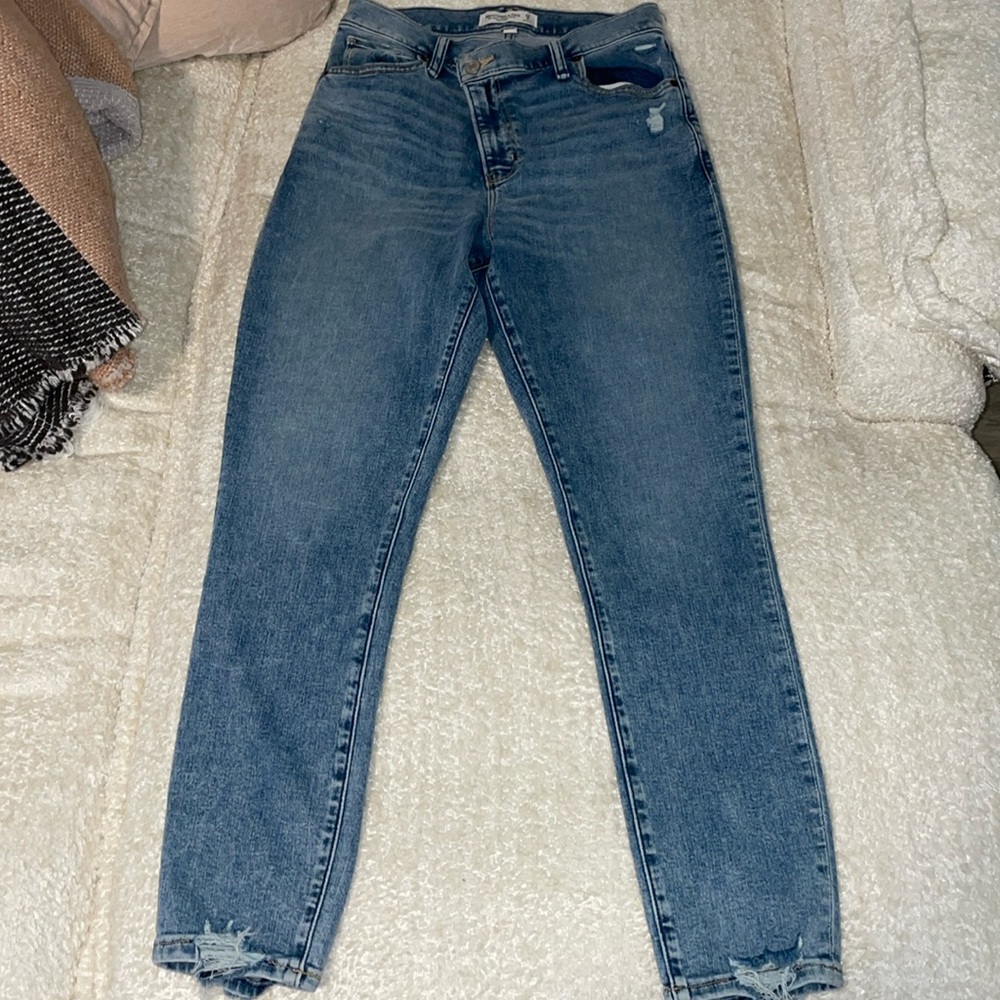 Abercrombie & Fitch The Super Skinny Ankle High Rise Curve Love 29 8R excellent